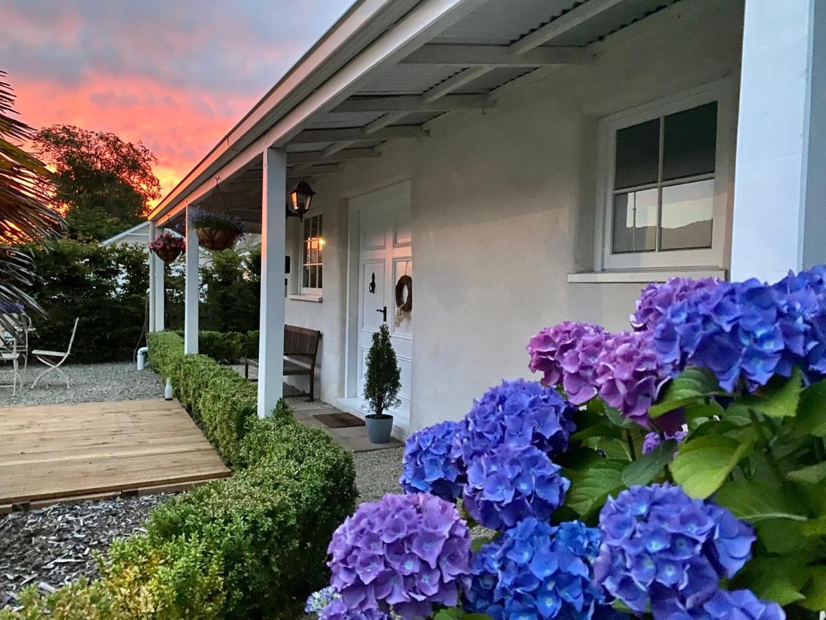 Woodstock Suite Nelson Exterior photo
