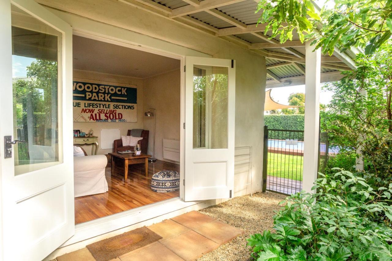 Woodstock Suite Nelson Exterior photo